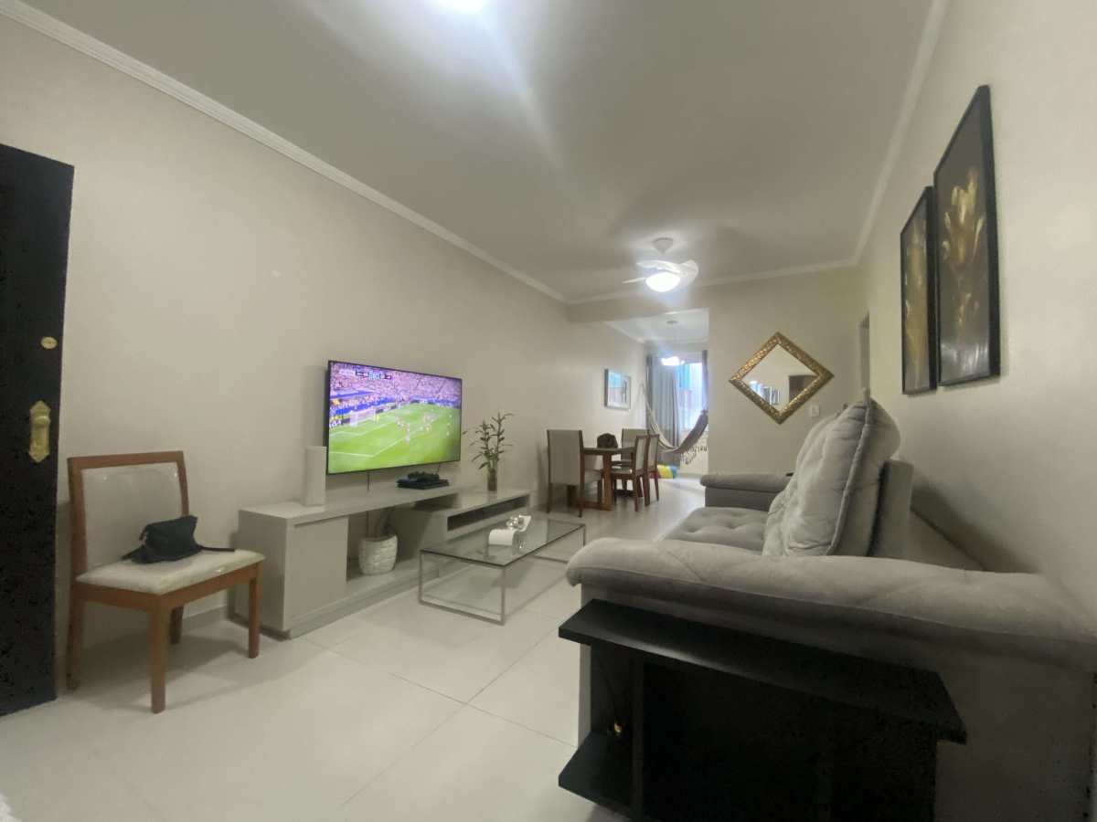 Apartamento de 3 Quartos à Venda – Excelente Localização, Próximo à Praia! - Carla Neves Imóveis