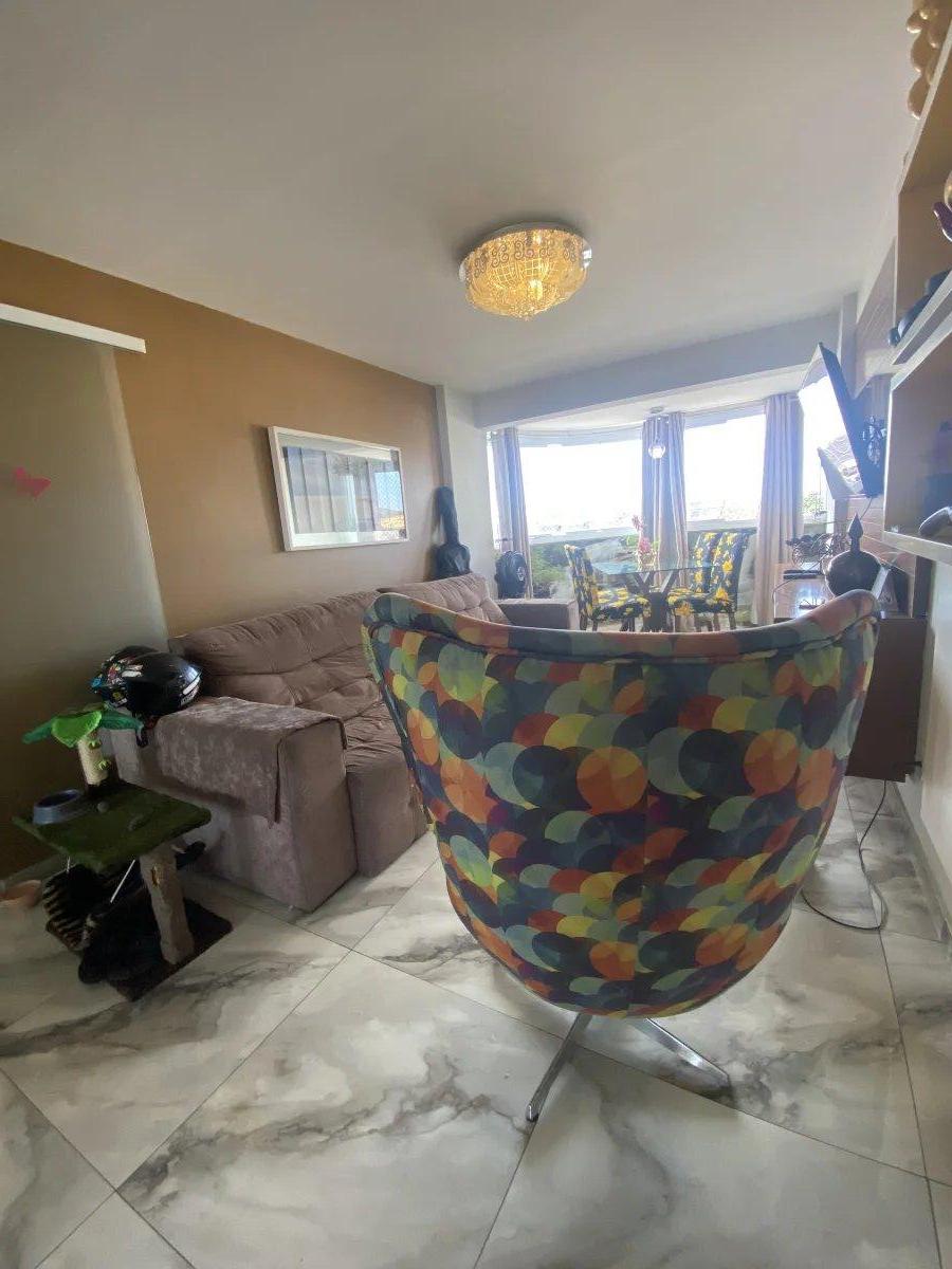 Apartamento à venda em Cabo Frio, Centro, com 2 quartos, 88m² - Carla Neves Imóveis