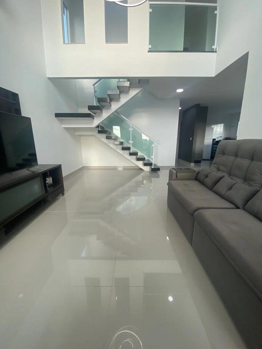 Casa de condomínio com 4 quartos, 200m², à venda em Cabo Frio, Ogiva - Carla Neves Imóveis