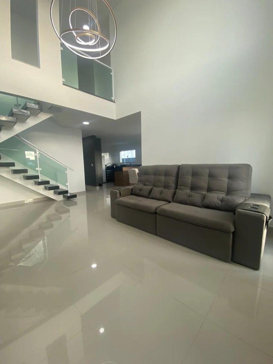 Casa de condomínio com 4 quartos, 200m², à venda em Cabo Frio, Ogiva - Carla Neves Imóveis